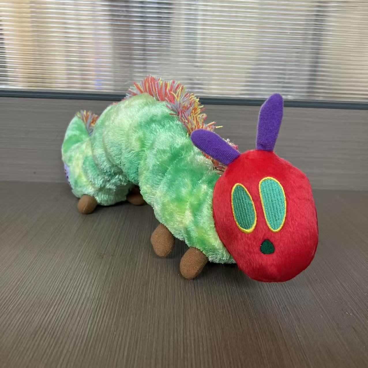 40CM Caterpillar Soft Toy Gree - Kids Toys Very recension och pris